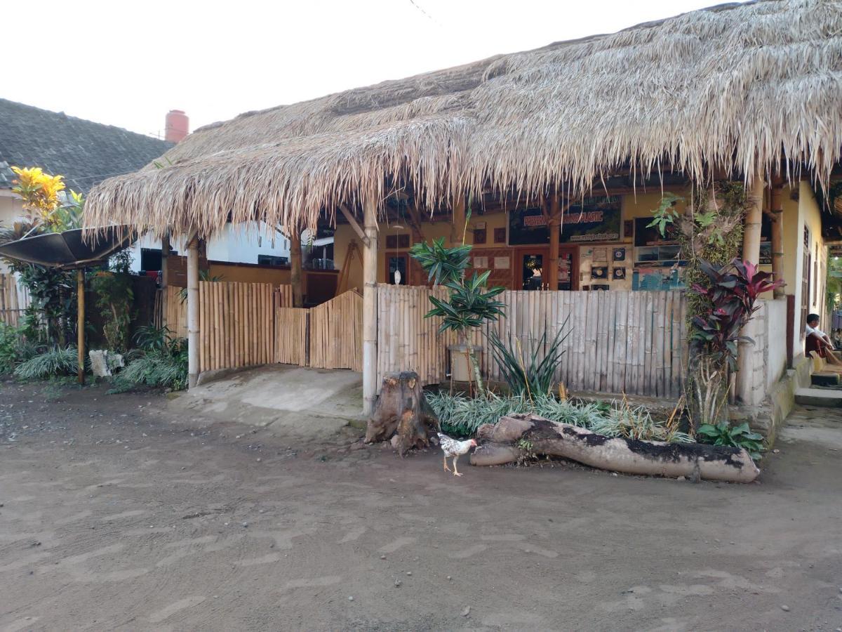 Kembang Kuning Cottages Tetebatu Extérieur photo