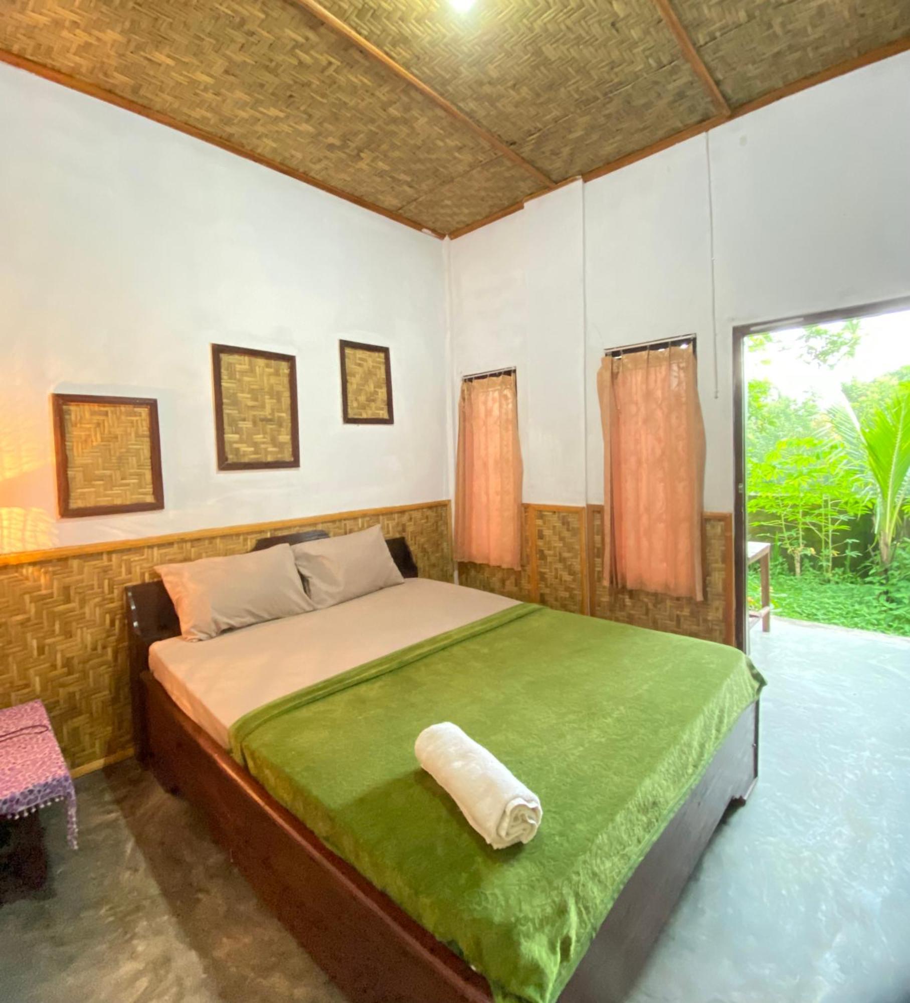 Kembang Kuning Cottages Tetebatu Extérieur photo