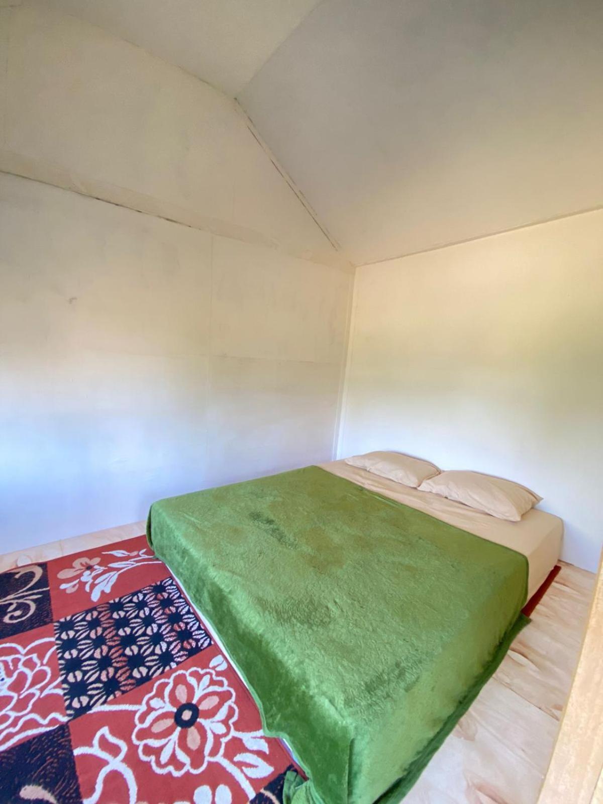 Kembang Kuning Cottages Tetebatu Extérieur photo